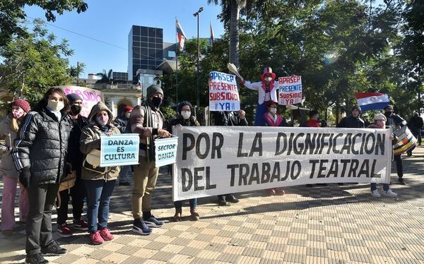 El sector artístico unido se manifestará hoy: “La cultura no puede tener restricción horaria” - Cultura - ABC Color