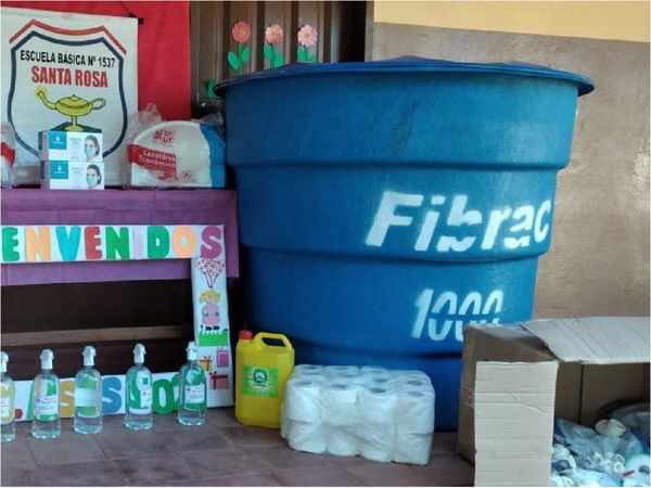 Donan varios insumos sanitarios a escuela de pequeña comunidad en Tobatí