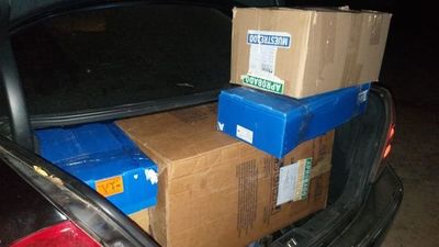 Fiscalía imputó a dos personas que transportaban medicamentos sin autorización legal - Nacionales - ABC Color