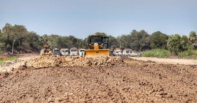La Nación / Avanza esperada obra de la ruta Alberdi-Pilar