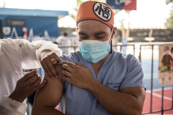 Guatemala registra otras 21 muertes y 971 casos positivos de la covid-19 - MarketData