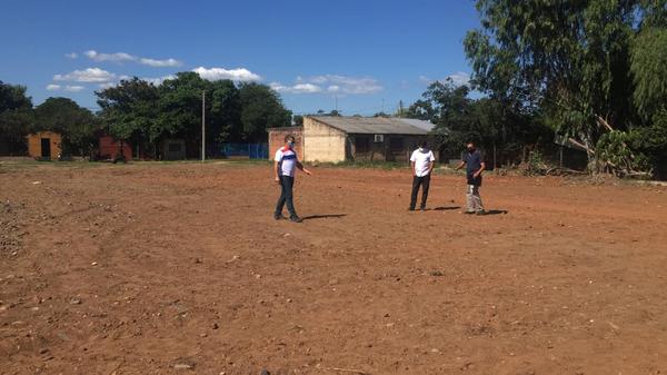 Secretaría de Deportes fiscaliza predios para instalar plazas deportivas en Chaco e Itapúa