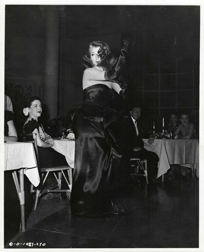 La sustancia del enigma: 75 años de Gilda, el filme que convirtió a Rita Hayworth en leyenda - Cine y TV - ABC Color