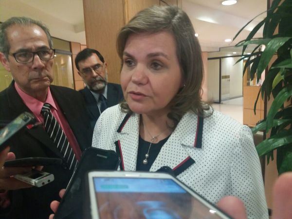 Samaniego anuncia actuará de forma judicial en contra titular de la Asociación Médica del IPS | Ñanduti
