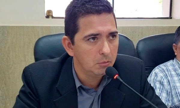 Milciades Espínola queda como encargado de despacho de la gobernación - Noticiero Paraguay