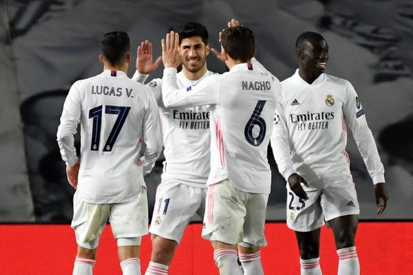 El Real Madrid se mete a cuartos de Champions a pura jerarquía