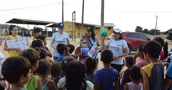 La Nación / ONG educativa convoca a la comunidad científica y académica para buscar soluciones a la educación