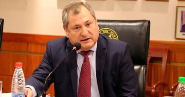 La Nación / Multan a abogado por “expresiones injuriosas” contra ministro de la Corte