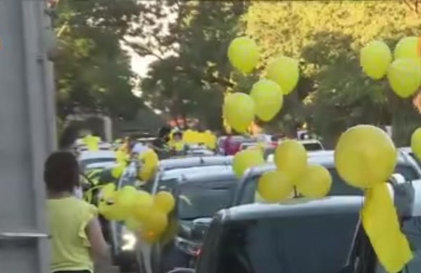 Caravana a favor de las "Aulas Abiertas" - C9N