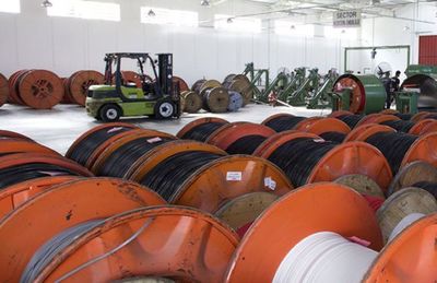 Materiales para baja y media tensión - Día del Electricista 2021 - ABC Color
