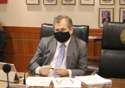 Supuesto pase de factura de ministros de la Corte