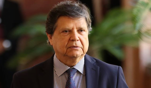 Euclides Acevedo viajará a "buscar vacunas" a Brasil, Argentina y Chile - Noticiero Paraguay