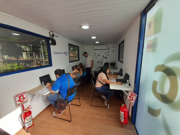 INICIÓ EL CURSO GRATUITO DE DISEÑO GRÁFICO EN EL TELECENTRO DE LA GOBERNACIÓN
