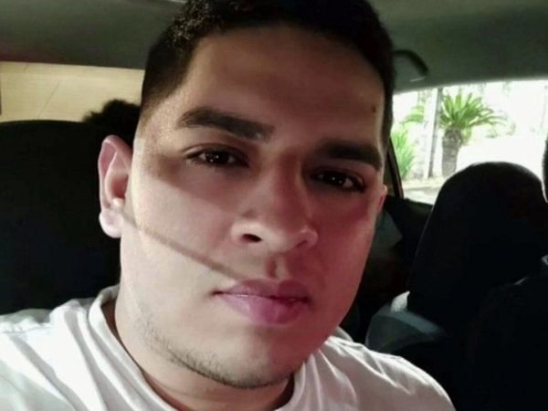 Asaltantes matan de un disparo en la cabeza a joven comerciante