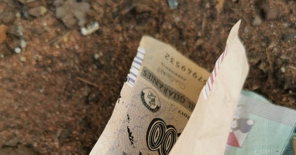 La Nación / Explosión de cajeros: no descartan que billetes estén manchados