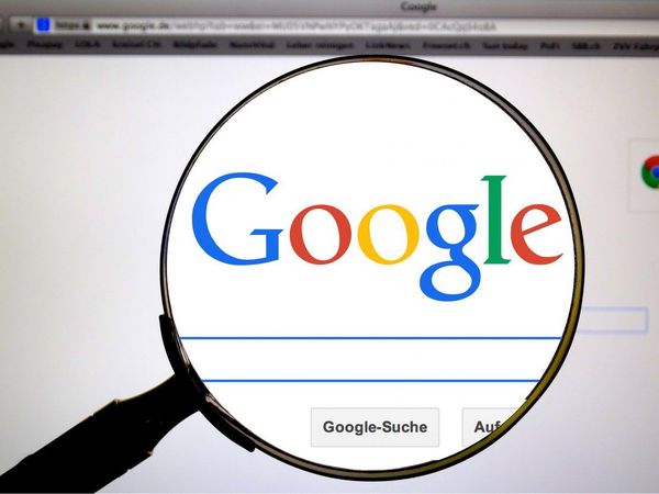 Google bloqueó casi 100 millones de anuncios sobre Covid en el 2020