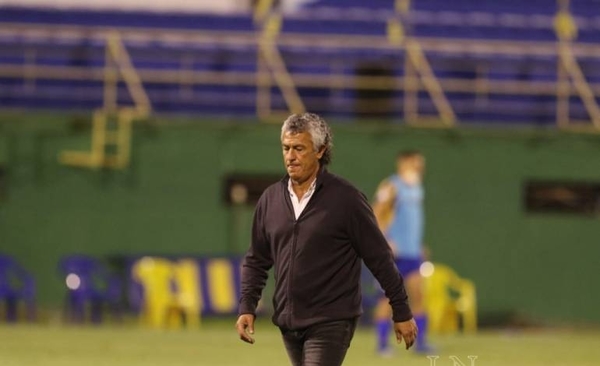 Diario HOY | "Como dijo Roque, a mi también me da vergüenza, en dos partidos nos hacen ocho goles"