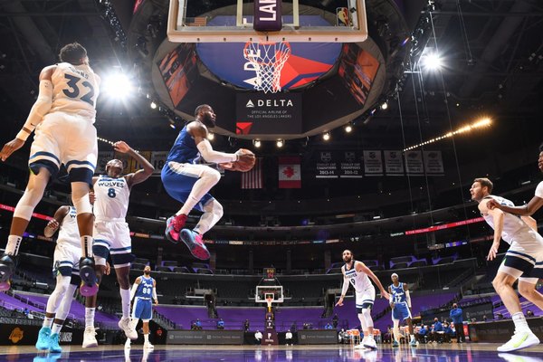 LeBron y Lillard dan recital el martes en la NBA, Miami sigue encendido