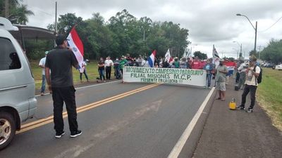 Segunda jornada de manifestación contra el Gobierno en Misiones - Nacionales - ABC Color