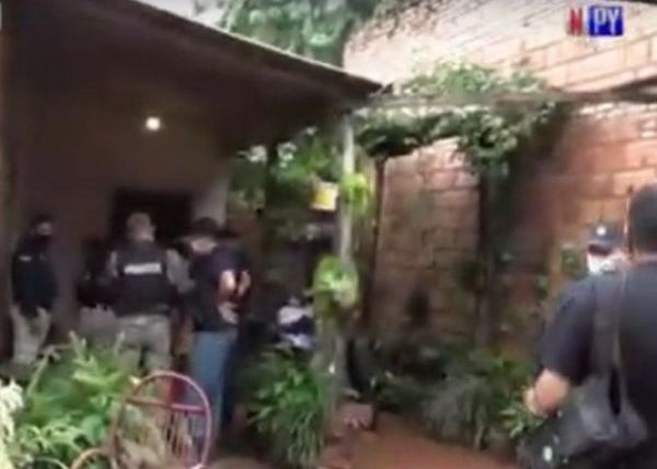 Policía detiene al sospechoso de intento de homicidio e incauta marihuana en San Antonio