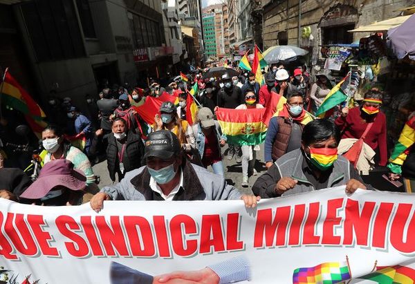 Protesta opositora en Bolivia pide fin de “persecución política” - Mundo - ABC Color