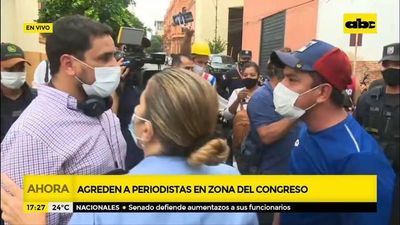 Agreden a periodistas en zona del congreso - ABC Noticias - ABC Color
