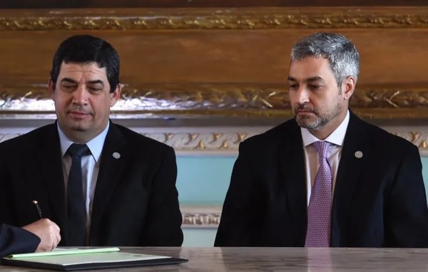 Cartismo salva a Abdo Benítez y a Velázquez del juicio político en Diputados