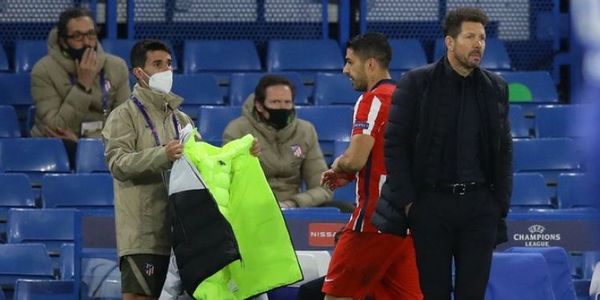 Tenso momento entre Luis Suárez y el Cholo Simeone