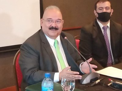 Crónica / Niña desaparecida es ¿víctima de la mafia?