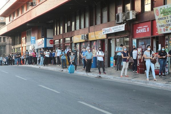 Crónica / Los transportistas he’i que “no hay regulada”