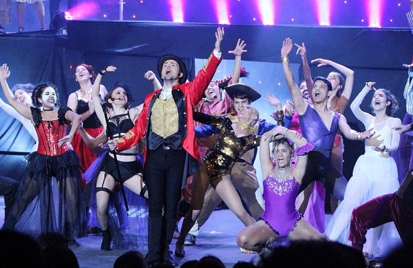 Teatro Hotel Guaraní levanta el  telón con una variada cartelera - Espectáculos - ABC Color