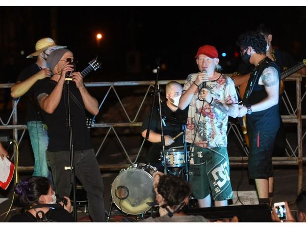Artistas sostienen que no piden limosnas, solo quieren trabajar