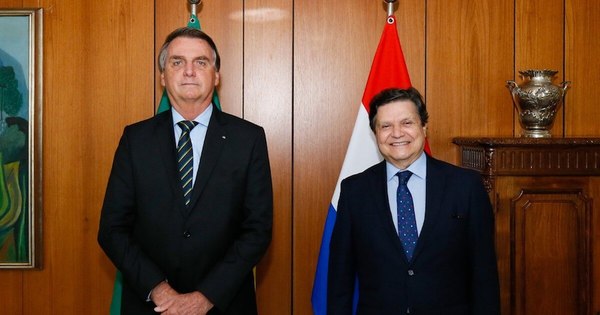 La Nación / Euclides Acevedo se reunió con Bolsonaro