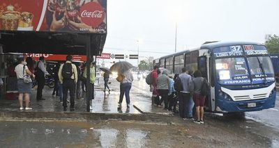 Denuncian por violar la cuarentena y por sabotaje a líder de transportistas - Nacionales - ABC Color
