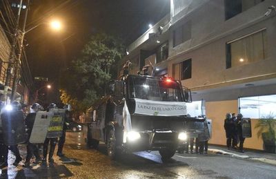 El enojo ciudadano se sintió en Asunción y en el interior - Nacionales - ABC Color