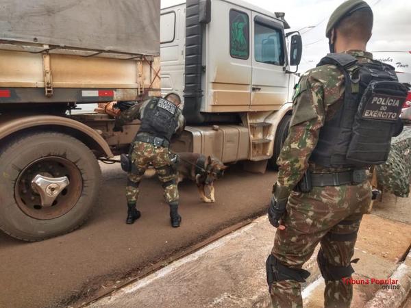 Ejercito del Brasil APRIETA control en la frontera con PARAGUAY