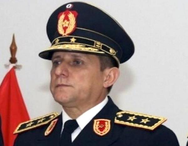 Francisco Resquín renuncia a la comandancia – Prensa 5