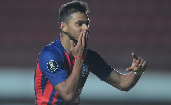 Ángel Romero, figura sobresaliente de San Lorenzo en la Copa Libertadores