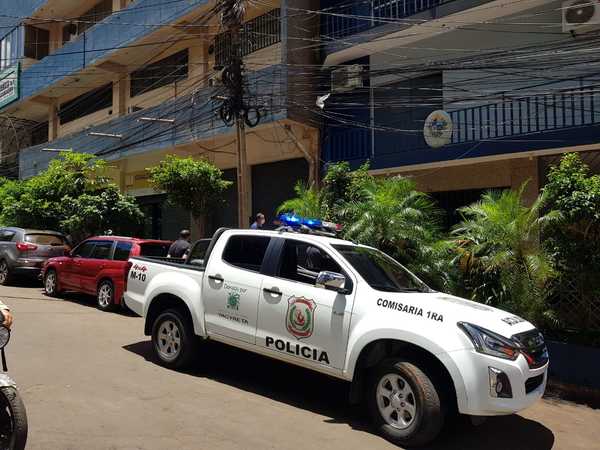 Otro millonario asalto en las narices de agentes de la comisaría 1ª de CDE - La Clave