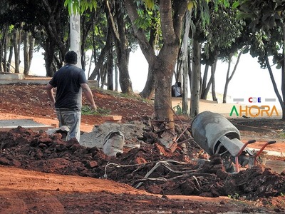 Consorcio esta “CONSTRUYENDO” la costanera de Prieto con 5 OBRERO