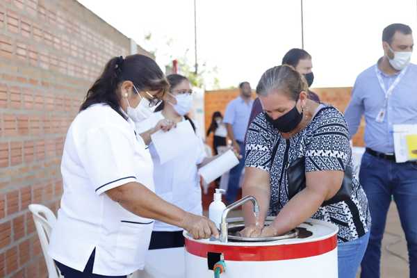 Salud exhorta a un cambio de rutina por un tiempo hasta mitigar expansión del coronavirus en el país | .::Agencia IP::.