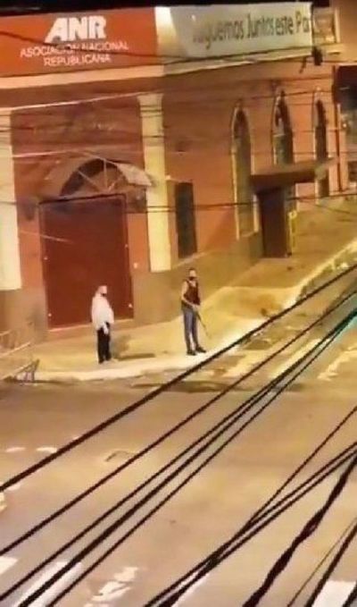 Giuzzio dice que hombre que disparó en inmediaciones de la ANR es policía