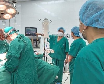 MAMÁ VUELVE A DAR VIDA A SU HIJO DE 15 AÑOS