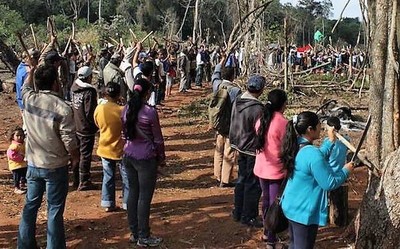 “Que se pudran los sojeros” vociferan supuestos sintierras que ocupan ruta y lanzan amenazas - La Mira Digital