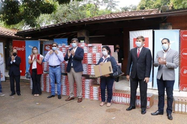 Diario HOY | MEC recibió 590 notebooks con conectividad para 48 centros educativos