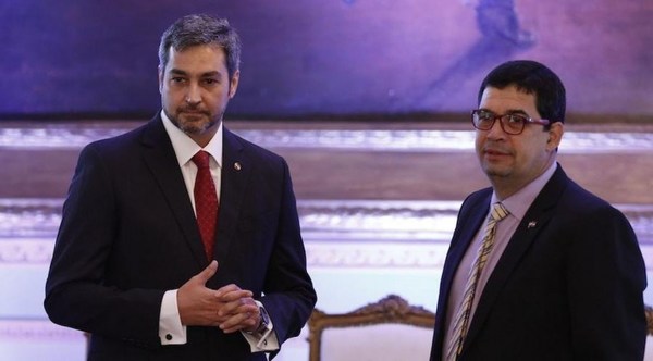 Diputados rechazan pedido de juicio político a Mario Abdo Benítez y Hugo Velázquez