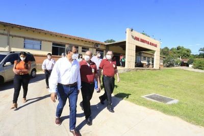 Destituyen a directores por supuesta aplicación indebida de vacunas