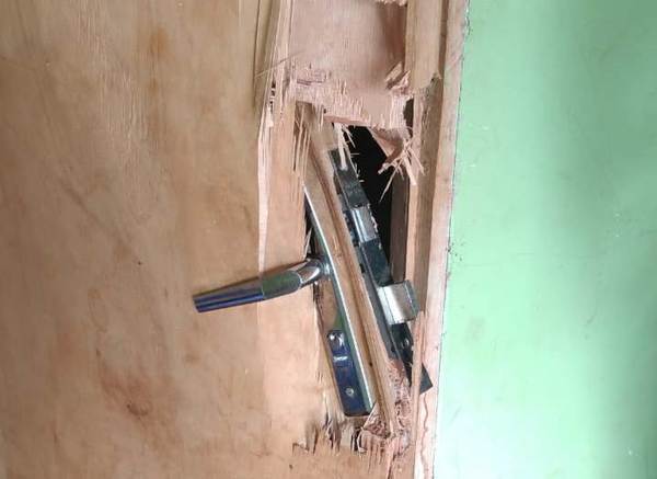Ladrones «pelan» una emisora de radio | Radio Regional 660 AM