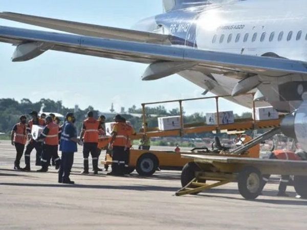 Dinavisa anuncia que 64.000 vacunas AztraZeneca llegarán el próximo jueves
