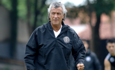 Diario HOY | Quiso imponer un estilo con jugadores no preparados